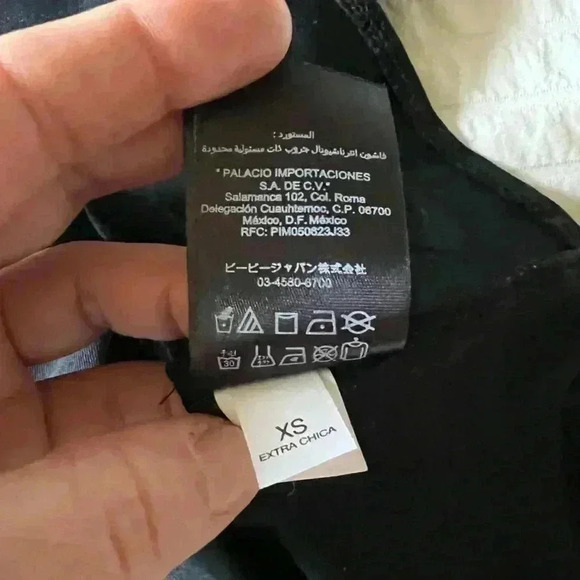 Women's vintage Bebe peplum top size XS. - Picture 7 of 8